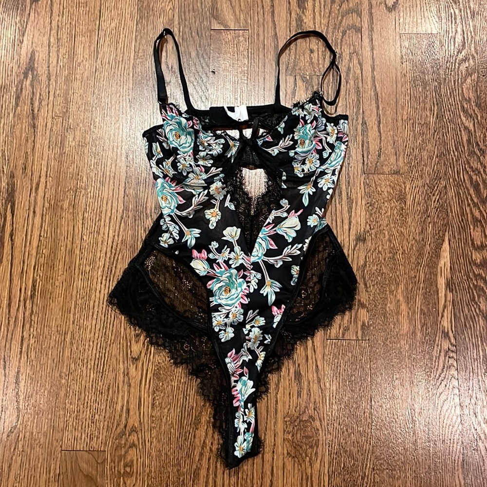 SHEIN mesh floral and black lace sexy teddy bodysuit size small